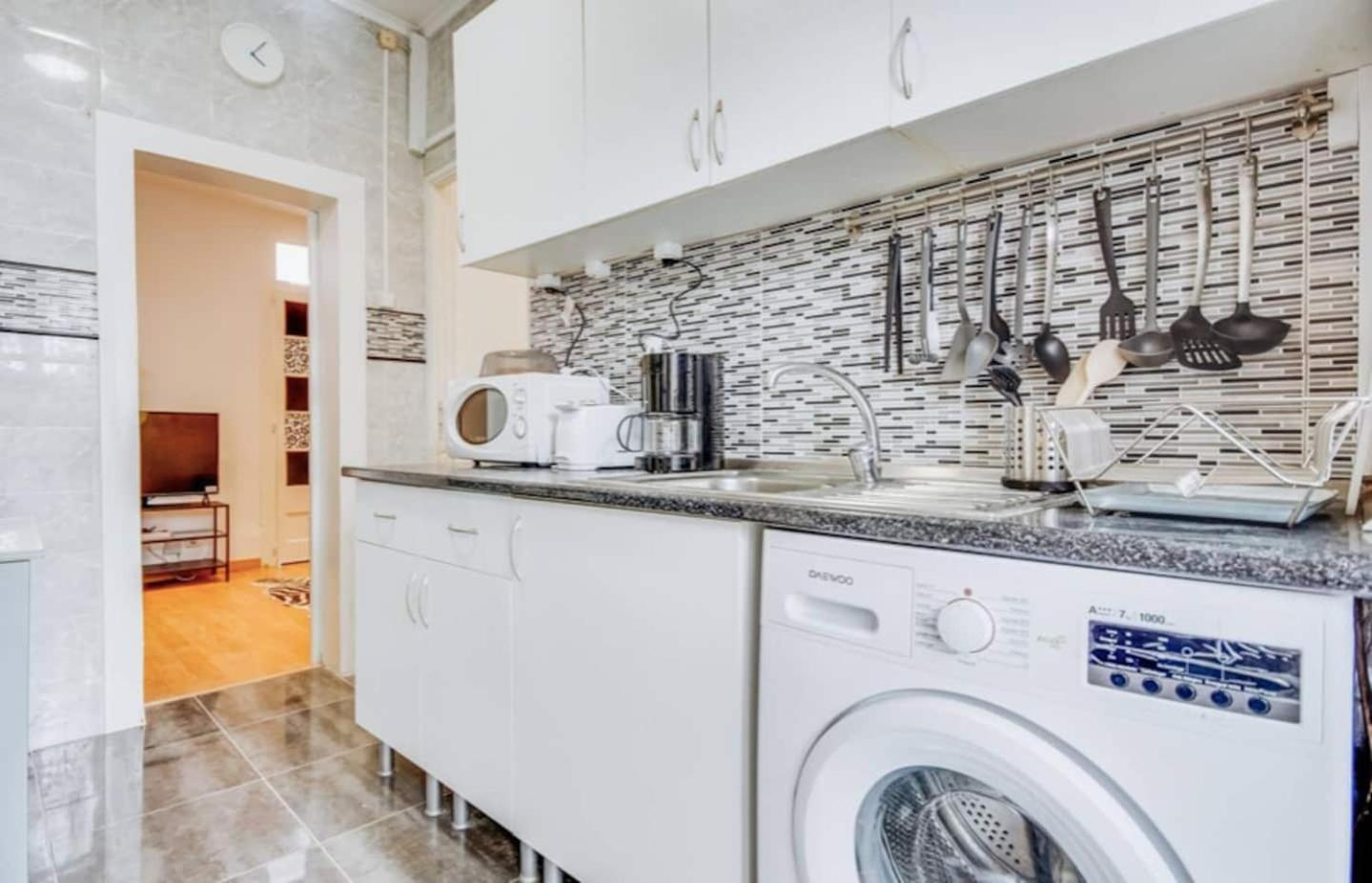 3 Bedroom Apartment In Baixa With River View Lisboa المظهر الخارجي الصورة
