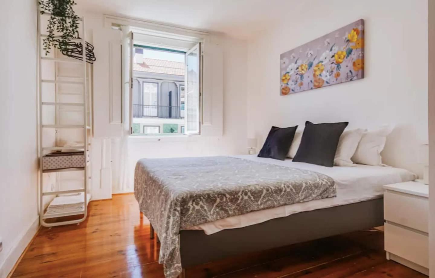 3 Bedroom Apartment In Baixa With River View Lisboa المظهر الخارجي الصورة