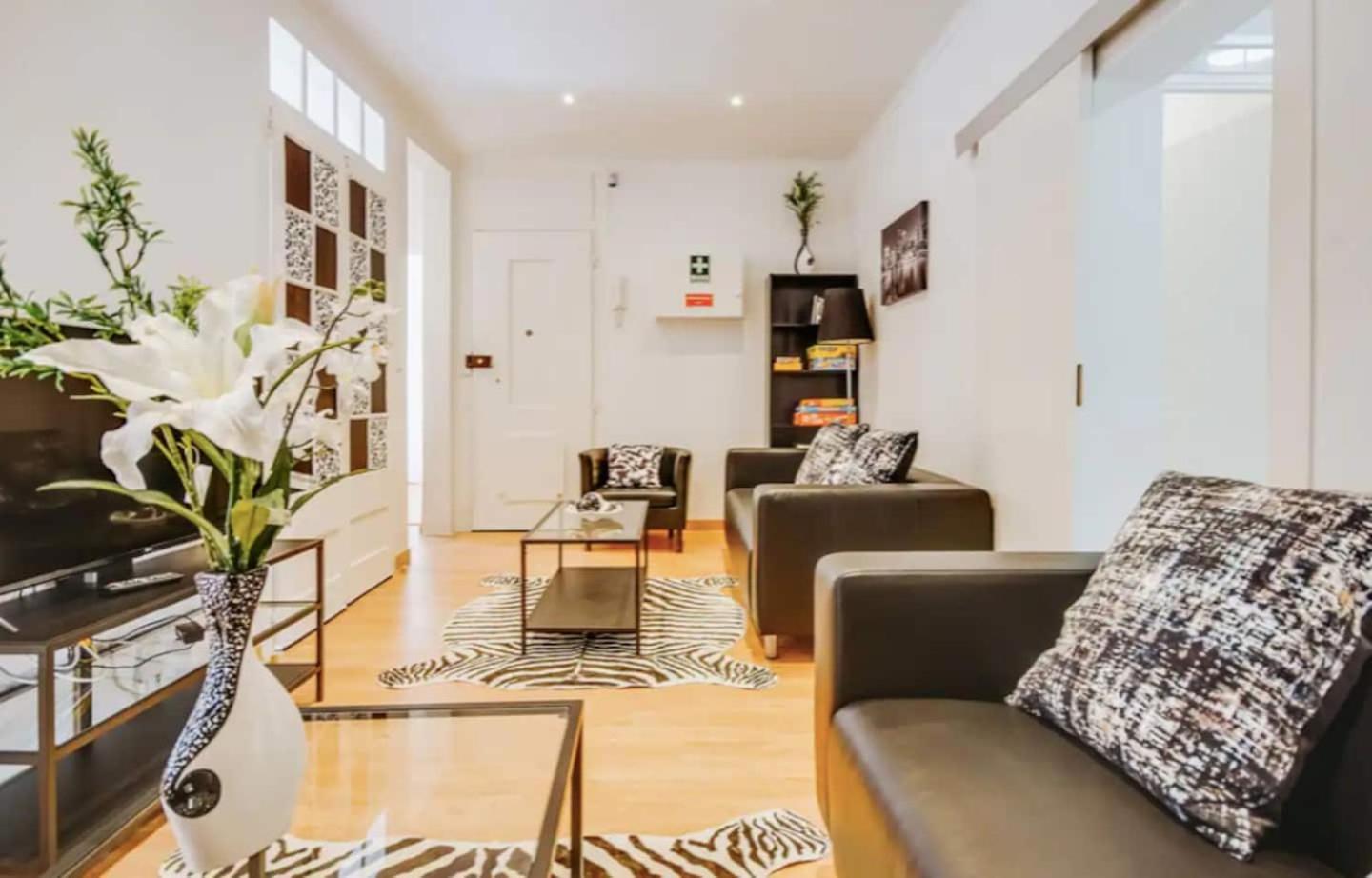 3 Bedroom Apartment In Baixa With River View Lisboa المظهر الخارجي الصورة